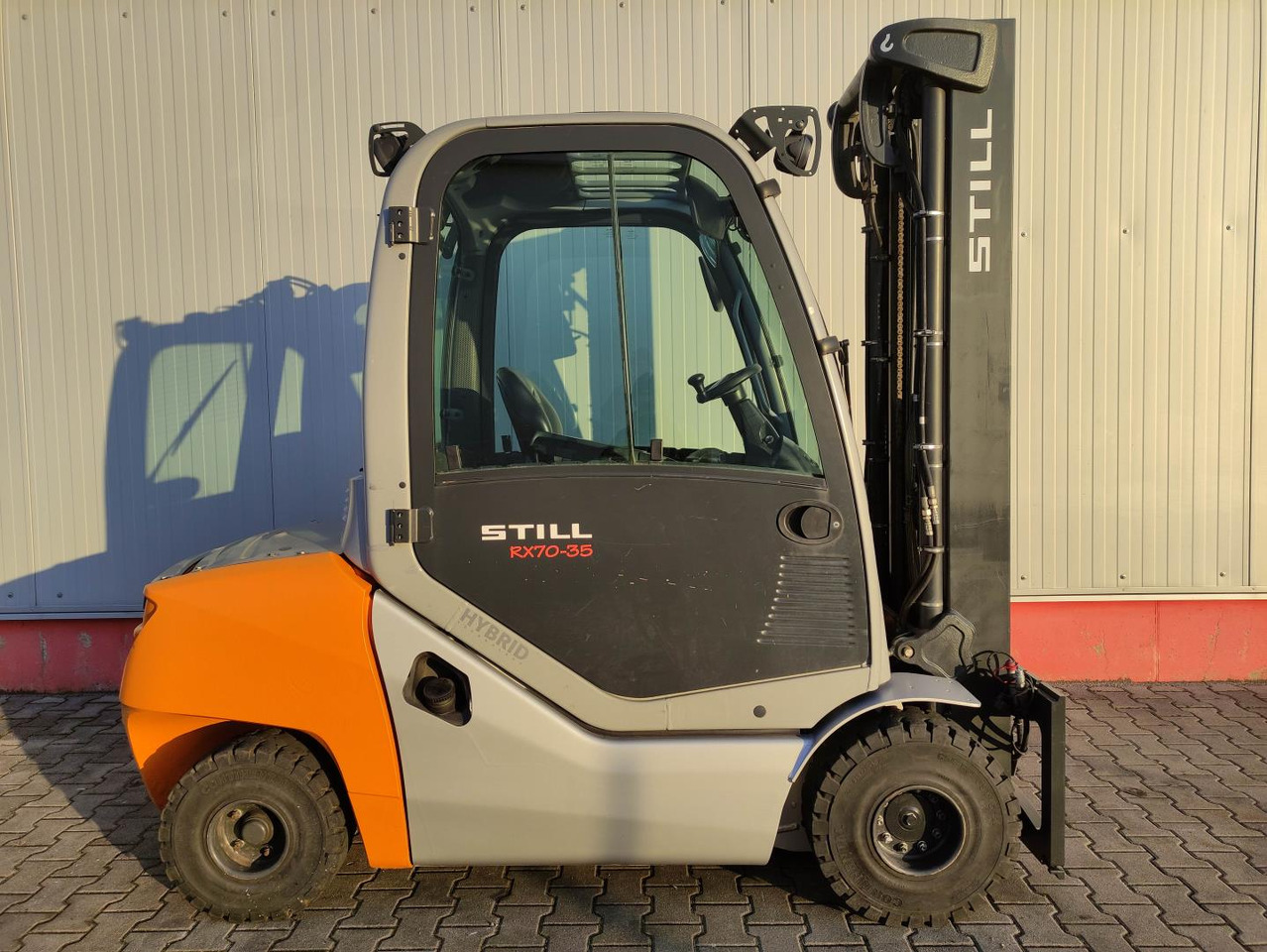 Still RX70-35 - Diesel forklift: picture 2 Still RX70-35 - Diesel forklift: picture 2