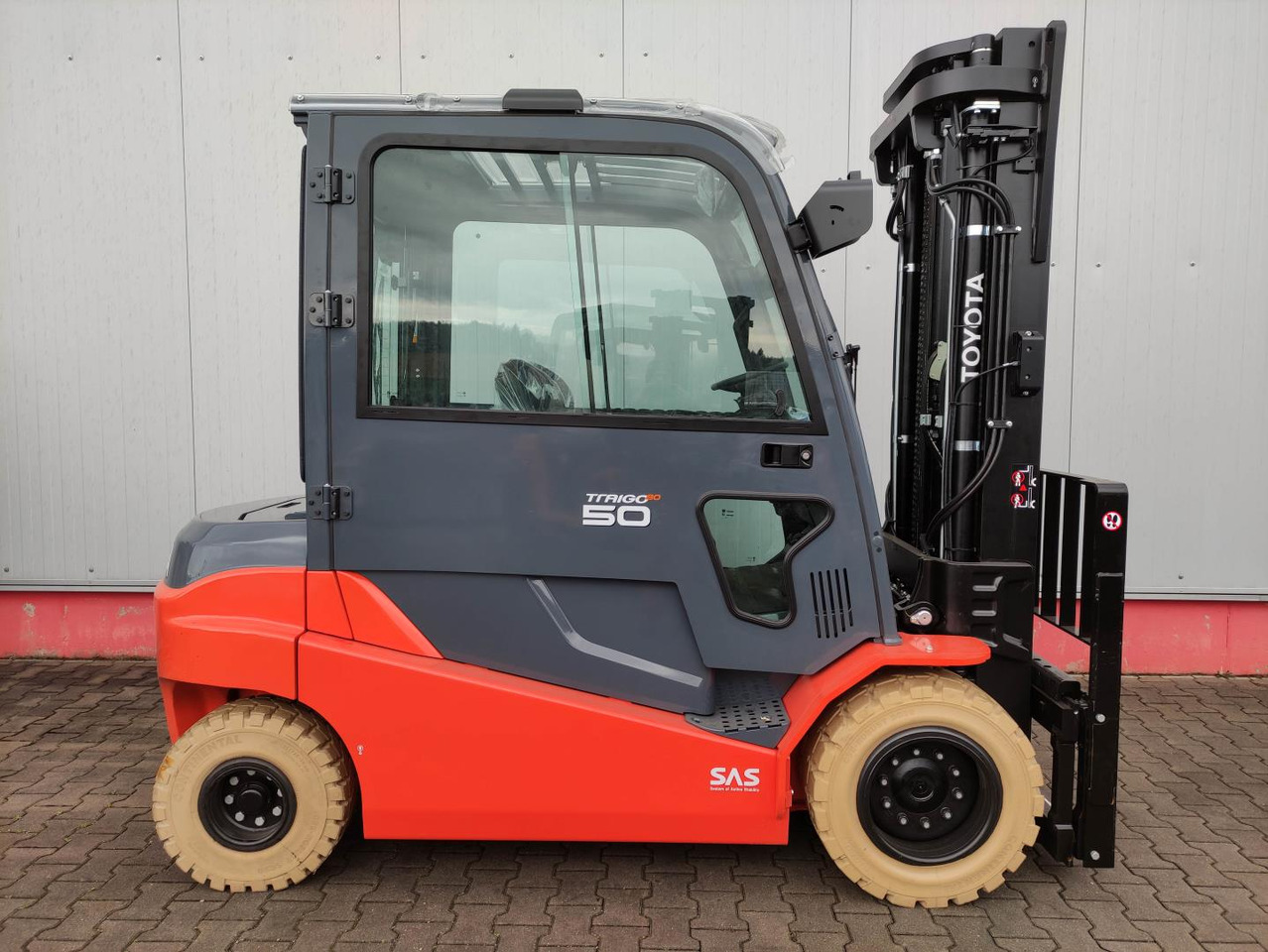 Toyota 8FBMT50 (NEU) - Electric forklift: picture 5 Toyota 8FBMT50 (NEU) - Electric forklift: picture 5