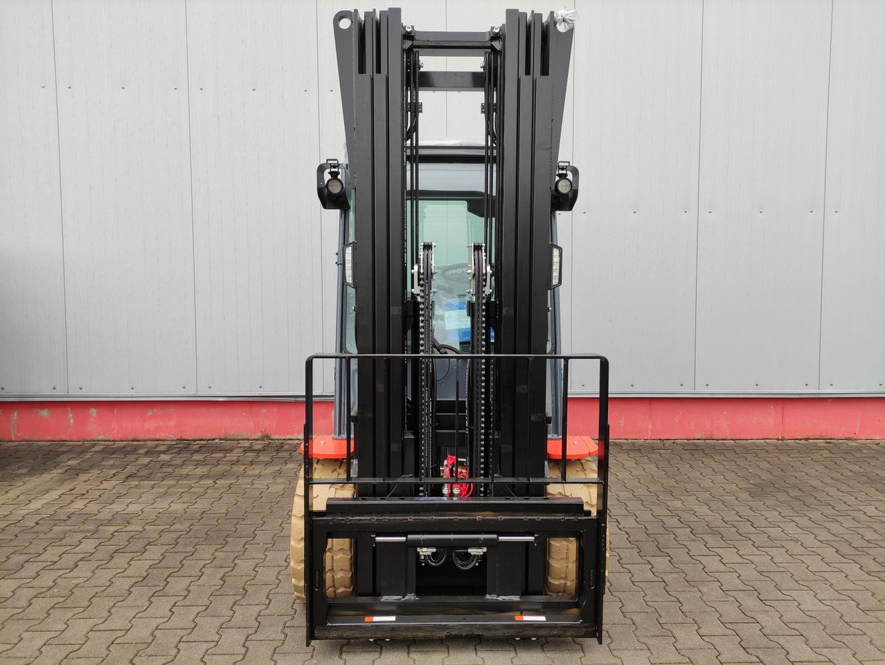 Toyota 8FBMT50 (NEU) - Electric forklift: picture 4 Toyota 8FBMT50 (NEU) - Electric forklift: picture 4