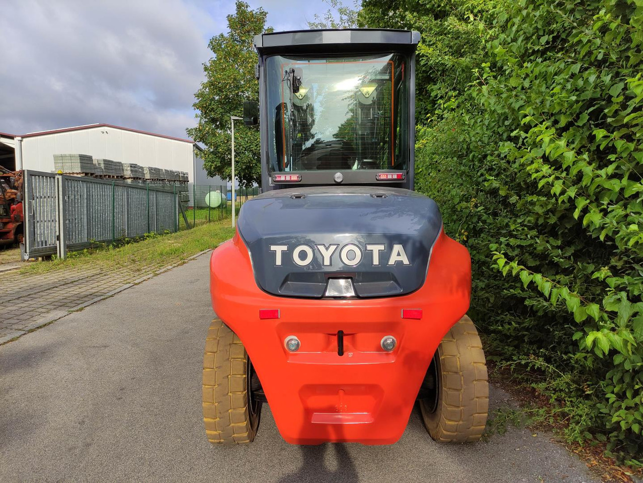 Toyota 9FBH80T900 - Electric forklift: picture 4 Toyota 9FBH80T900 - Electric forklift: picture 4