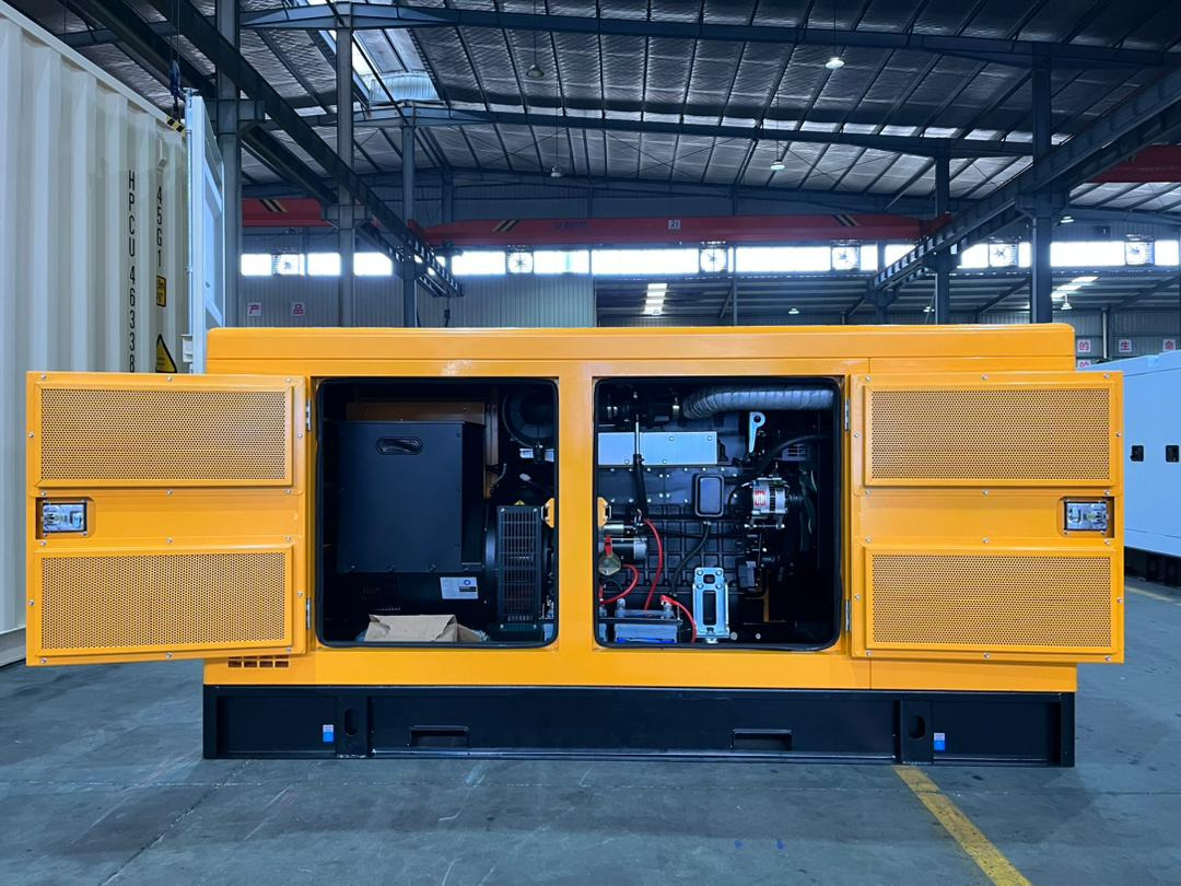 HELVETICA POWER HP030S1A 38KVA / 30KW Diesel Stromgenerator SuperSilent - Generator set: picture 3 HELVETICA POWER HP030S1A 38KVA / 30KW Diesel Stromgenerator SuperSilent - Generator set: picture 3