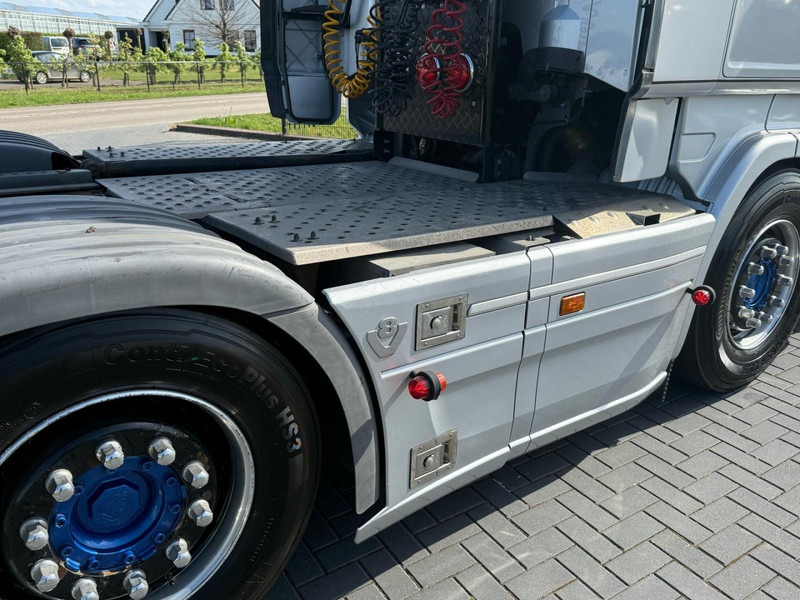 Tractor unit Scania R520 V8 FULL AIR, STEERING PUSHER, SHOW TRUCK, TOP: picture 17