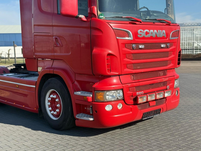 Scania R560 V8 RETARDER, FULL SPOILER, STEEL/AIR, LEATHER, 2 TANKS. - Tractor unit: picture 5 Scania R560 V8 RETARDER, FULL SPOILER, STEEL/AIR, LEATHER, 2 TANKS. - Tractor unit: picture 5