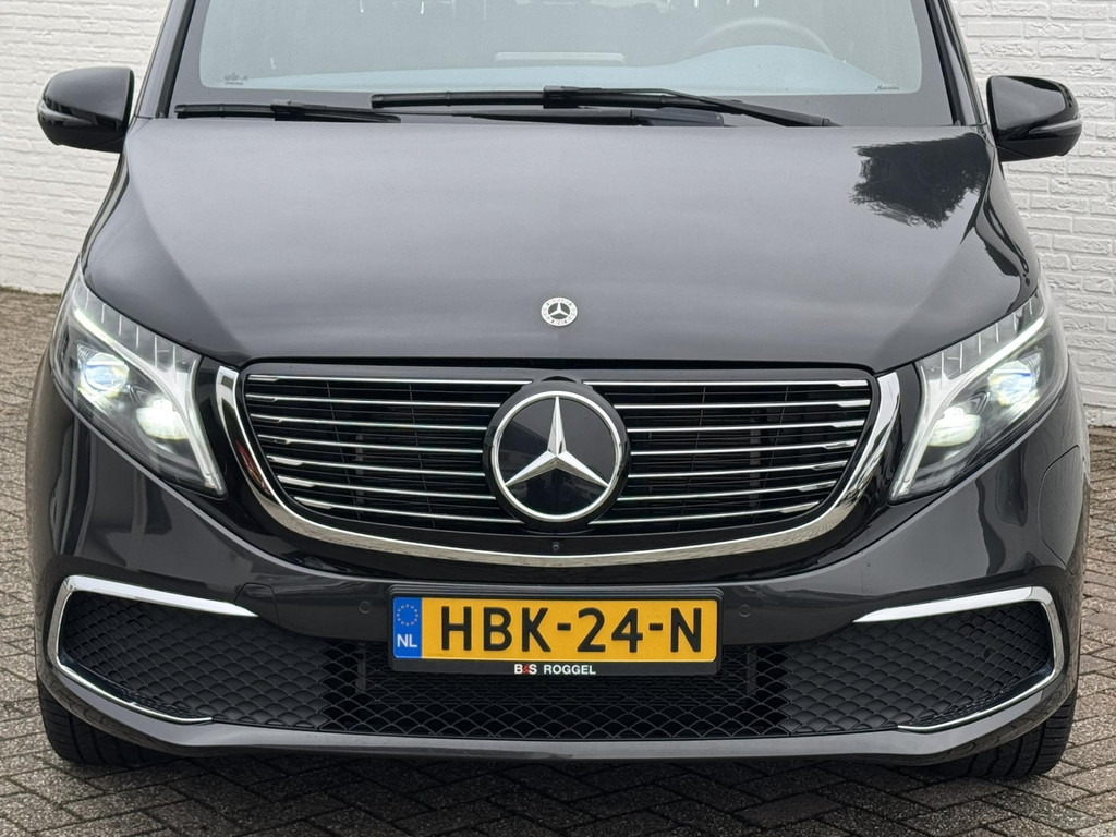 Mercedes-Benz EQV-300 L2 Avantgarde Burmester 7 persoons Stoelkoeling Elektrische schuifdeuren Middenconsole - Passenger van: picture 5 Mercedes-Benz EQV-300 L2 Avantgarde Burmester 7 persoons Stoelkoeling Elektrische schuifdeuren Middenconsole - Passenger van: picture 5