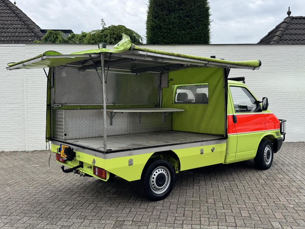 Volkswagen Transporter-2.5 5-cilinder benzine 4x4 syncro ex Zwitserse brandweer Trekhaak Verstralers Laadruimte ventilatie - Other machinery: picture 2 Volkswagen Transporter-2.5 5-cilinder benzine 4x4 syncro ex Zwitserse brandweer Trekhaak Verstralers Laadruimte ventilatie - Other machinery: picture 2