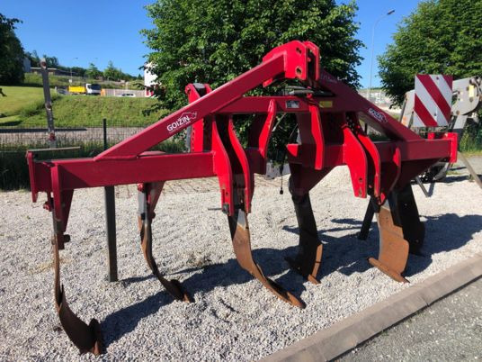 Goizin COMBILAB 800 DECOMPACTEUR - Subsoiler: picture 3 Goizin COMBILAB 800 DECOMPACTEUR - Subsoiler: picture 3