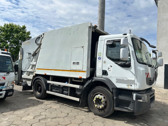 Renault Premium 280 FAUN - Garbage truck: picture 2 Renault Premium 280 FAUN - Garbage truck: picture 2