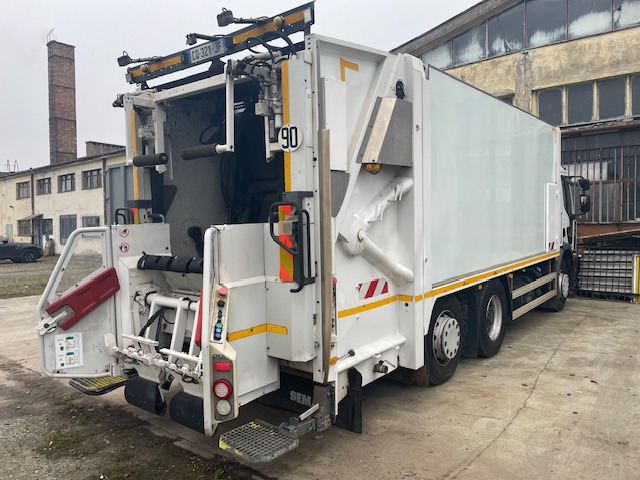 Renault Premium 310.26 6x2/4 EEV - Garbage truck: picture 3 Renault Premium 310.26 6x2/4 EEV - Garbage truck: picture 3