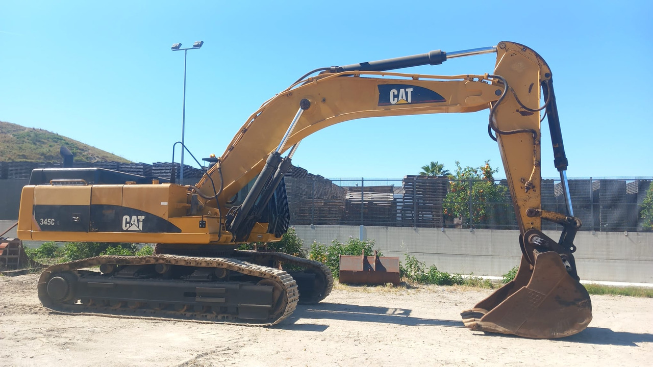 CATERPILLAR 345CL - Excavator: picture 1 CATERPILLAR 345CL - Excavator: picture 1