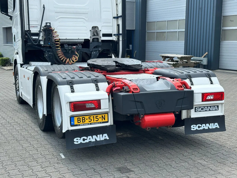 Scania S650 V8 6x2 Boogie / Retarder / 2 Tank / Full Air / Full Spoiler - Tractor unit: picture 5 Scania S650 V8 6x2 Boogie / Retarder / 2 Tank / Full Air / Full Spoiler - Tractor unit: picture 5