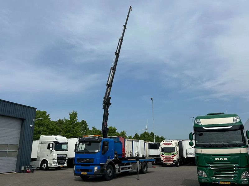 Volvo FE 340 HIAB 144 E-4 6x Extentable Euro 5 Apk - Crane truck: picture 2 Volvo FE 340 HIAB 144 E-4 6x Extentable Euro 5 Apk - Crane truck: picture 2