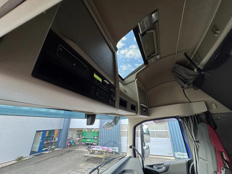 Cab chassis truck Volvo FH 460 6x2 Globetrotter XL WB 4.90mtr: picture 16