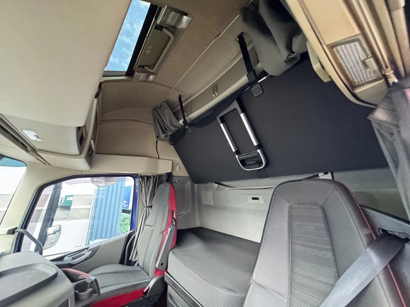 Cab chassis truck Volvo FH 460 6x2 Globetrotter XL WB 4.90mtr: picture 15