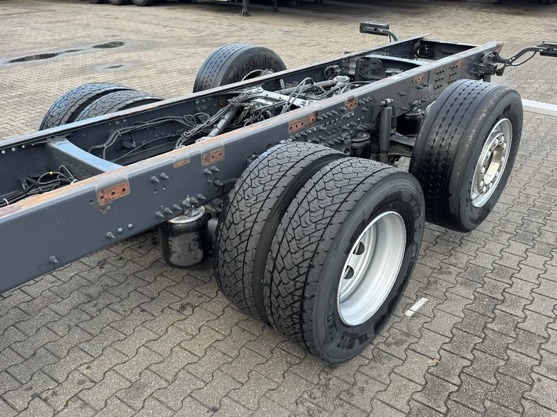 Cab chassis truck Volvo FH 460 6x2 Globetrotter XL WB 4.90mtr: picture 8