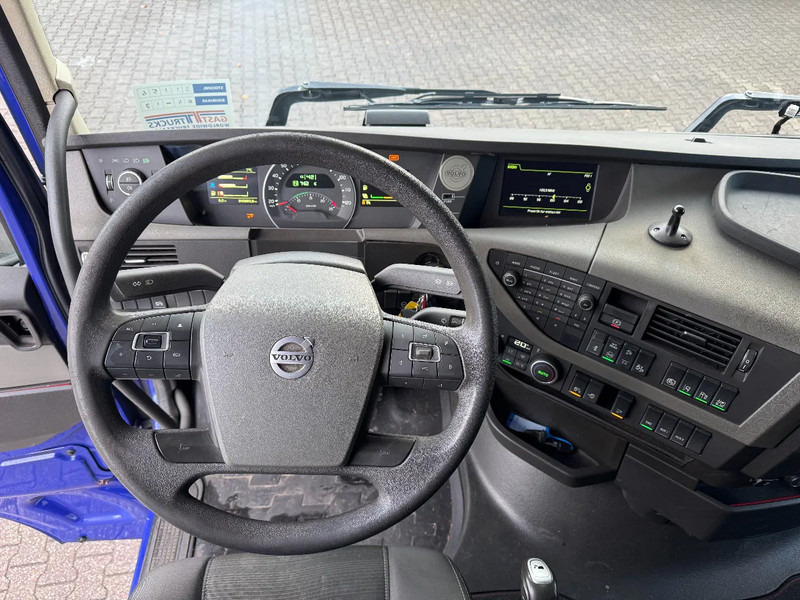Cab chassis truck Volvo FH 460 6x2 Globetrotter XL WB 4.90mtr: picture 17