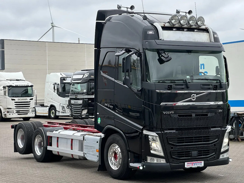 Volvo FH 540 6x2 Globe XL - Retarder - Dual Clutch - 4.30 WB - Full Air - Cab chassis truck: picture 2 Volvo FH 540 6x2 Globe XL - Retarder - Dual Clutch - 4.30 WB - Full Air - Cab chassis truck: picture 2