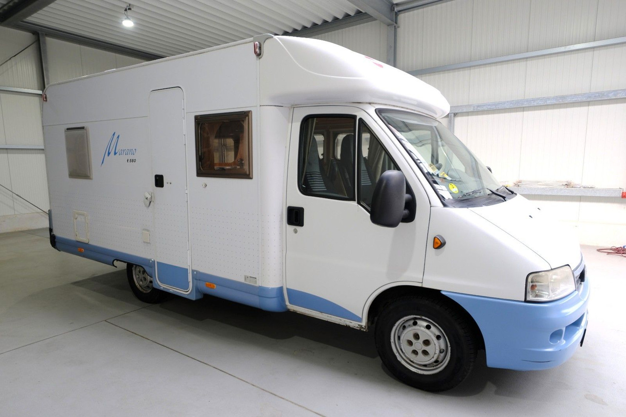 Bürstner Marano T 580/Festbett/Klimaanlage/sep.Dusche - Semi-integrated motorhome: picture 1 Bürstner Marano T 580/Festbett/Klimaanlage/sep.Dusche - Semi-integrated motorhome: picture 1
