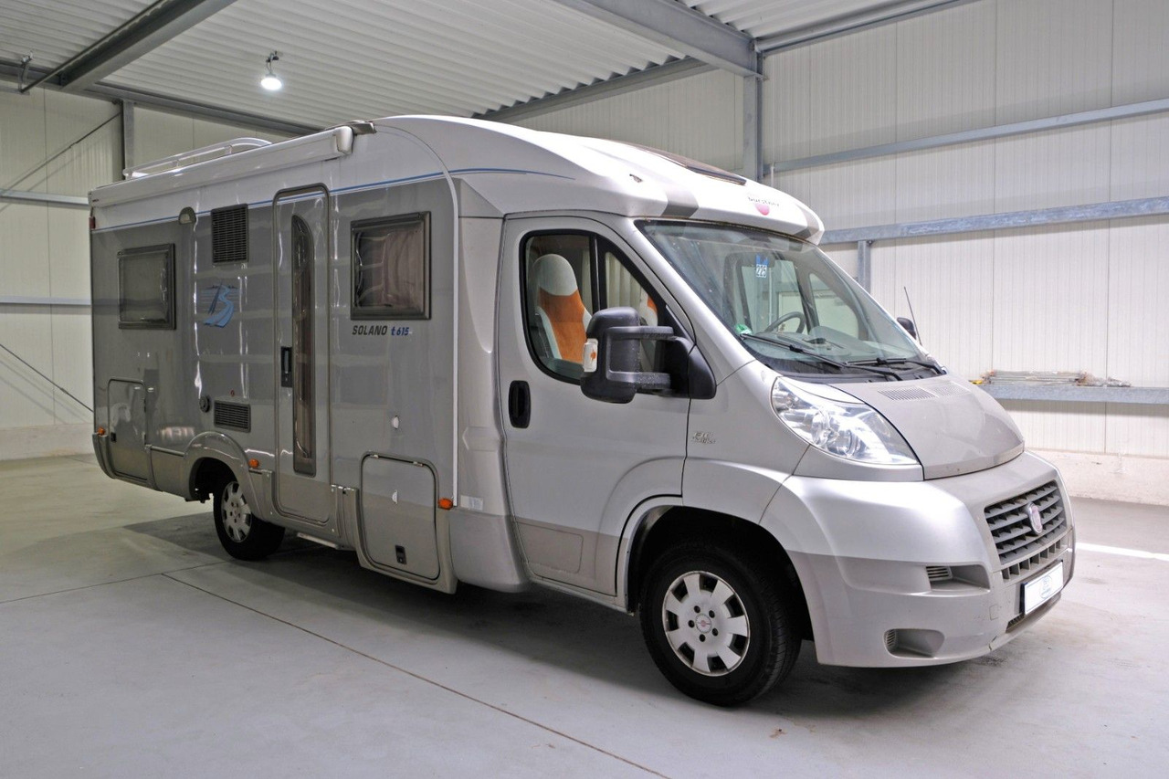 Bürstner Solano T 615/1.Hand/Festbett/Klimaanlage/Markise - Semi-integrated motorhome: picture 1 Bürstner Solano T 615/1.Hand/Festbett/Klimaanlage/Markise - Semi-integrated motorhome: picture 1