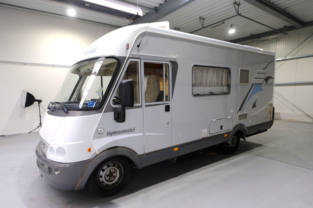 HYMER / ERIBA / HYMERCAR B 544 Automatik / Klimaanlage / DPF Grün - Integrated motorhome: picture 2 HYMER / ERIBA / HYMERCAR B 544 Automatik / Klimaanlage / DPF Grün - Integrated motorhome: picture 2