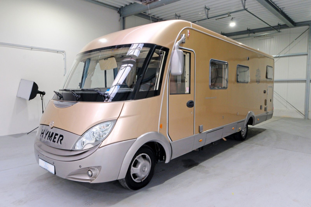 HYMER / ERIBA / HYMERCAR S 800/Automatik/Festbett+Hubbett/Klima/Solar/AHK HYMER / ERIBA / HYMERCAR S 800/Automatik/Festbett+Hubbett/Klima/Solar/AHK - Integrated motorhome: picture 4 HYMER / ERIBA / HYMERCAR S 800/Automatik/Festbett+Hubbett/Klima/Solar/AHK HYMER / ERIBA / HYMERCAR S 800/Automatik/Festbett+Hubbett/Klima/Solar/AHK - Integrated motorhome: picture 4