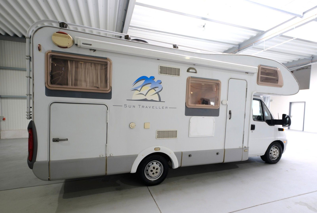 Knaus Sun Traveller 658 LG/Festbett/ DPF Grün/Garage - Alcove motorhome: picture 5 Knaus Sun Traveller 658 LG/Festbett/ DPF Grün/Garage - Alcove motorhome: picture 5