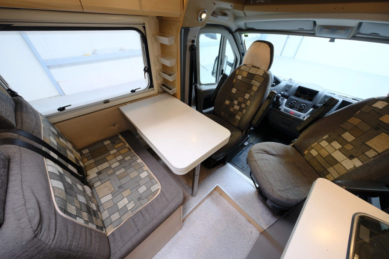 Semi-integrated motorhome Knaus Van TI 600 ME/Einzelbetten/Garage/Klima/Solar: picture 8