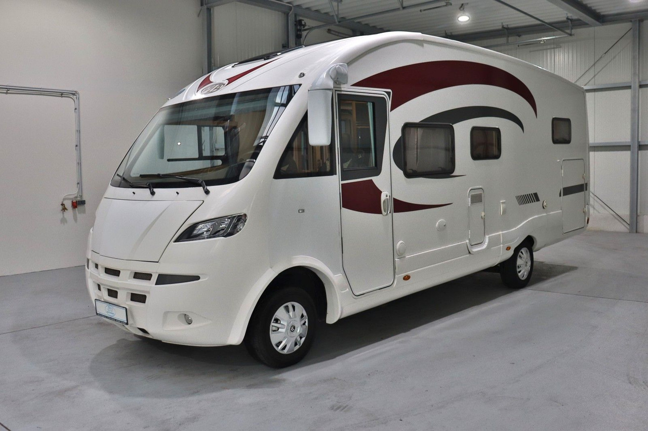 P.L.A. Sandy - Einzelbetten + Hubbett -TOP - Integrated motorhome: picture 2 P.L.A. Sandy - Einzelbetten + Hubbett -TOP - Integrated motorhome: picture 2