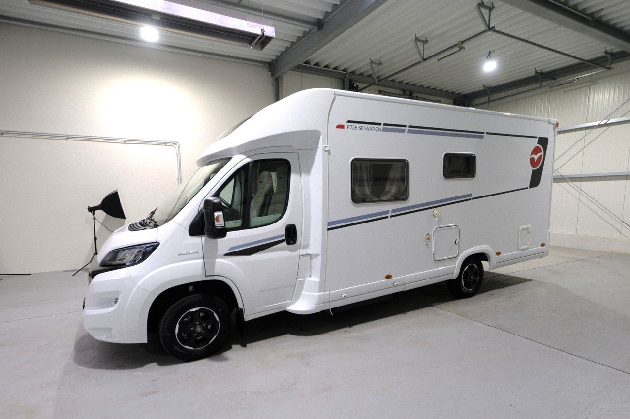 Pilote P 726 Sensation/Festbett+Hubbett/Solar/Klima/TOP - Semi-integrated motorhome: picture 3 Pilote P 726 Sensation/Festbett+Hubbett/Solar/Klima/TOP - Semi-integrated motorhome: picture 3