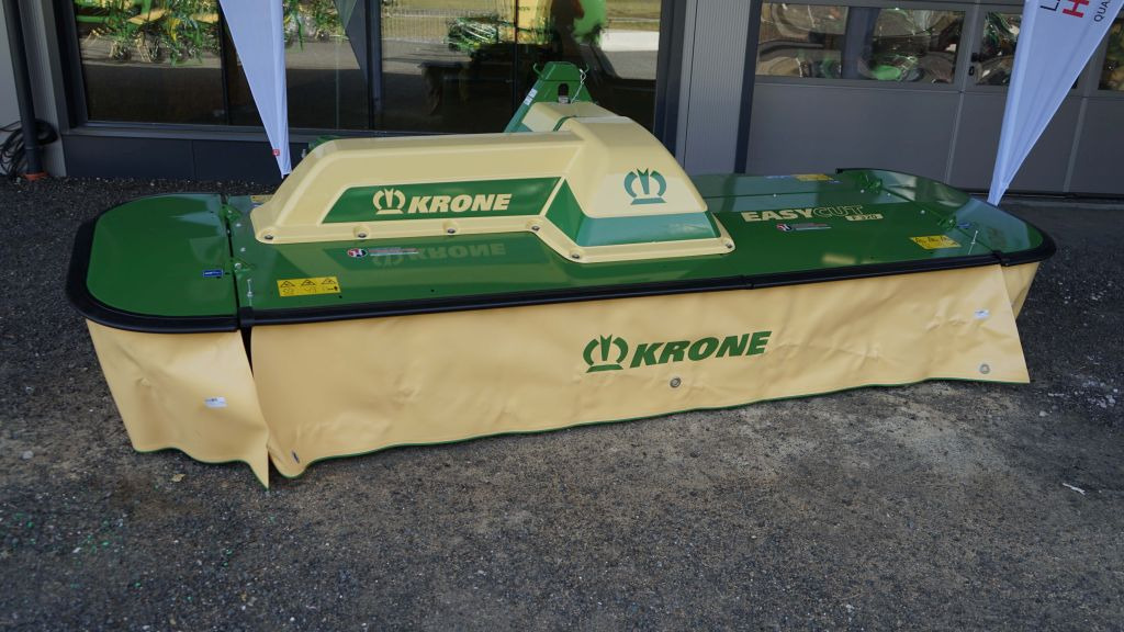 Krone EasyCut F 320 CV gez. Gen.2 (20693) - Mower: picture 3 Krone EasyCut F 320 CV gez. Gen.2 (20693) - Mower: picture 3