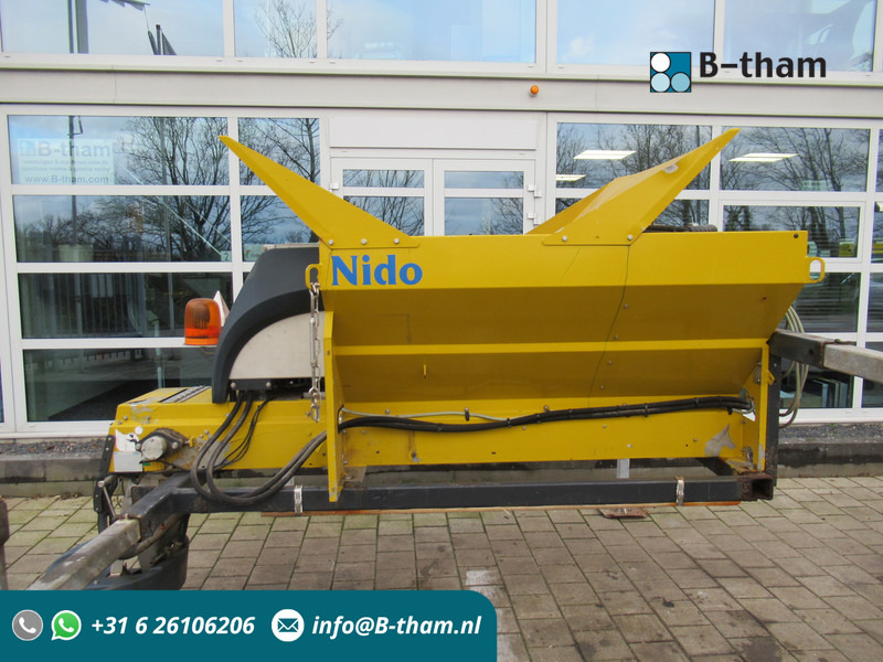 NIDO Stratos B08-18 PALN HYDRO Kort 0,8m3 + 250L Geen bedienkast nog ! - Sand/ Salt spreader: picture 1 NIDO Stratos B08-18 PALN HYDRO Kort 0,8m3 + 250L Geen bedienkast nog ! - Sand/ Salt spreader: picture 1