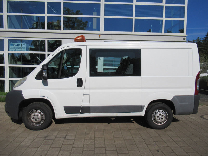 Peugeot Boxer 330 2.2 HDI 96KW L1H1 DOKA Dubbelcabine AIRCO P+ - Small van, Combi van: picture 2 Peugeot Boxer 330 2.2 HDI 96KW L1H1 DOKA Dubbelcabine AIRCO P+ - Small van, Combi van: picture 2