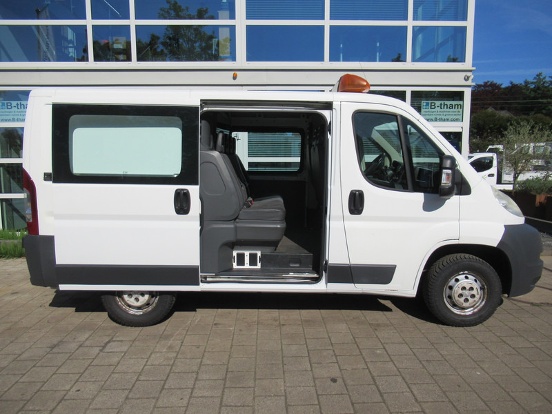 Peugeot Boxer 330 2.2 HDI 96KW L1H1 DOKA Dubbelcabine AIRCO P+ - Small van, Combi van: picture 5 Peugeot Boxer 330 2.2 HDI 96KW L1H1 DOKA Dubbelcabine AIRCO P+ - Small van, Combi van: picture 5