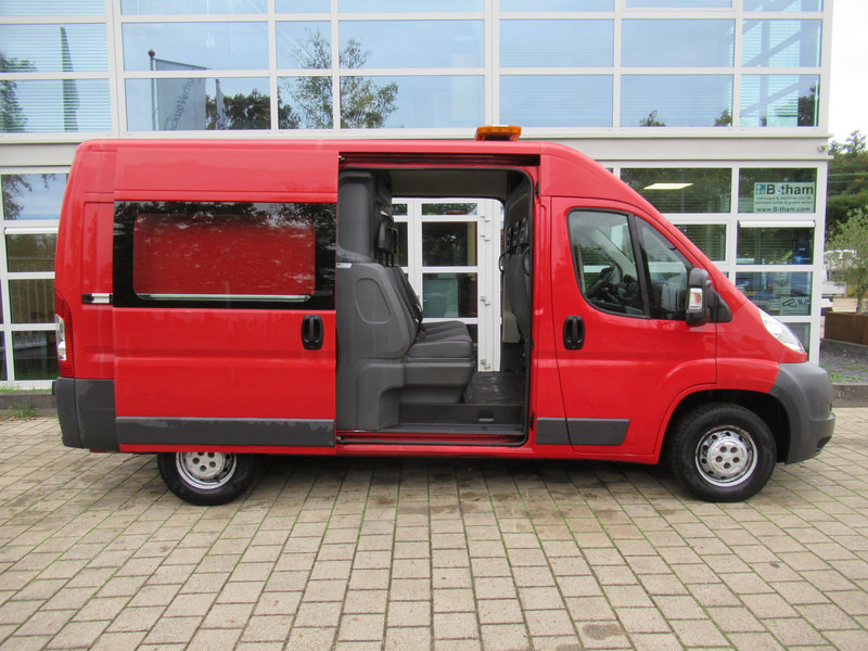 Peugeot Boxer 330 2.2 HDI L2H2 P+ DOKA Dubbelcabine - Small van, Combi van: picture 5 Peugeot Boxer 330 2.2 HDI L2H2 P+ DOKA Dubbelcabine - Small van, Combi van: picture 5