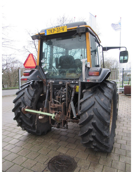 Farm tractor Valtra 700 4x2 VALMET: picture 5
