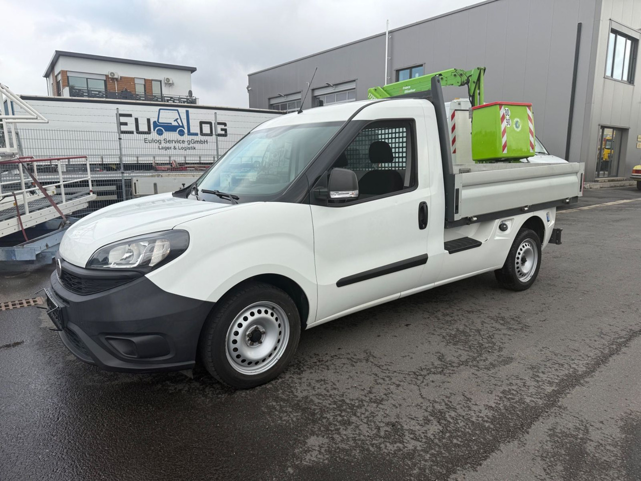 Fiat Doblò / Doblo Work Up Pritsche/Pick up/ AHK - Flatbed van: picture 1 Fiat Doblò / Doblo Work Up Pritsche/Pick up/ AHK - Flatbed van: picture 1