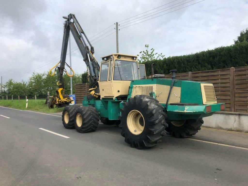 Harvester UTC 2665 inklusive Aggregat - Forestry harvester: picture 3 Harvester UTC 2665 inklusive Aggregat - Forestry harvester: picture 3
