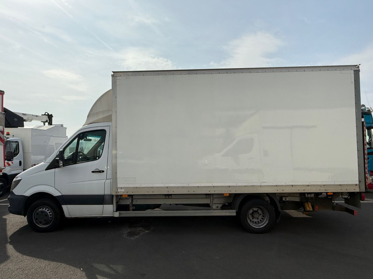 Mercedes-Benz Sprinter II 516 CDI Automatik/LBW/Koffer/Kamera - Box van: picture 5 Mercedes-Benz Sprinter II 516 CDI Automatik/LBW/Koffer/Kamera - Box van: picture 5