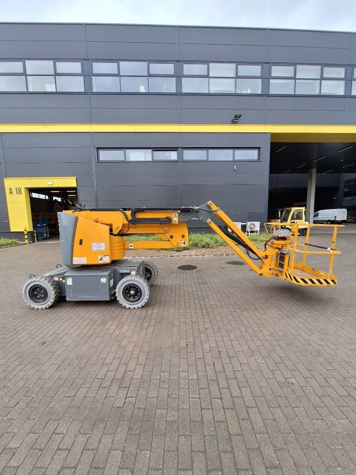 Haulotte HA 12 IP - Articulated boom: picture 3 Haulotte HA 12 IP - Articulated boom: picture 3