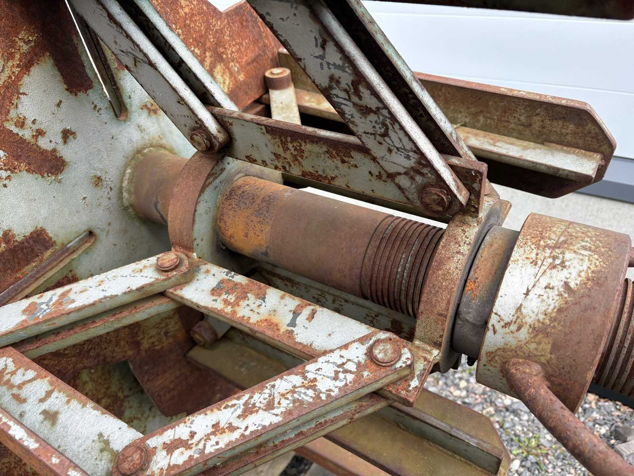 Tin roll reel rack - Tool/ Equipment: picture 3 Tin roll reel rack - Tool/ Equipment: picture 3