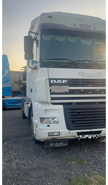 DAF 95.480 XF95.480 AUTOMATIC - Terminal tractor: picture 2 DAF 95.480 XF95.480 AUTOMATIC - Terminal tractor: picture 2