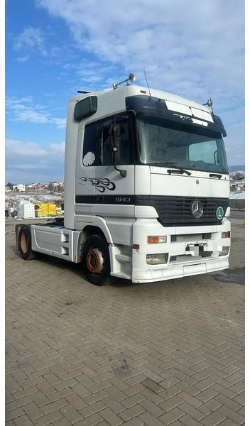 Mercedes-Benz Actros 1843 - Tractor unit: picture 3 Mercedes-Benz Actros 1843 - Tractor unit: picture 3