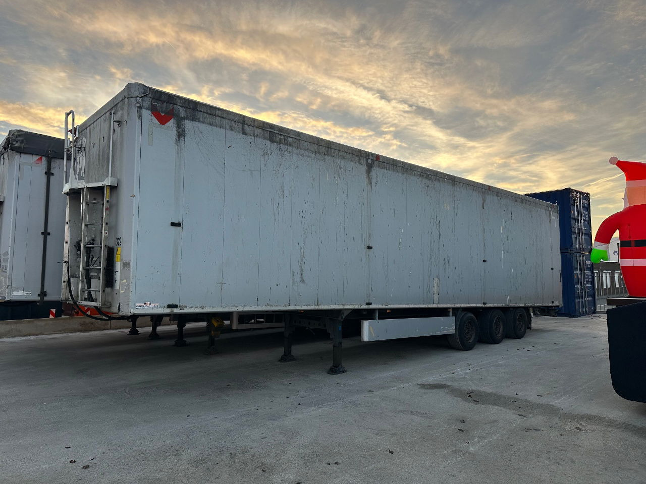 H&W Hdwkss38 - Walking floor semi-trailer: picture 1 H&W Hdwkss38 - Walking floor semi-trailer: picture 1