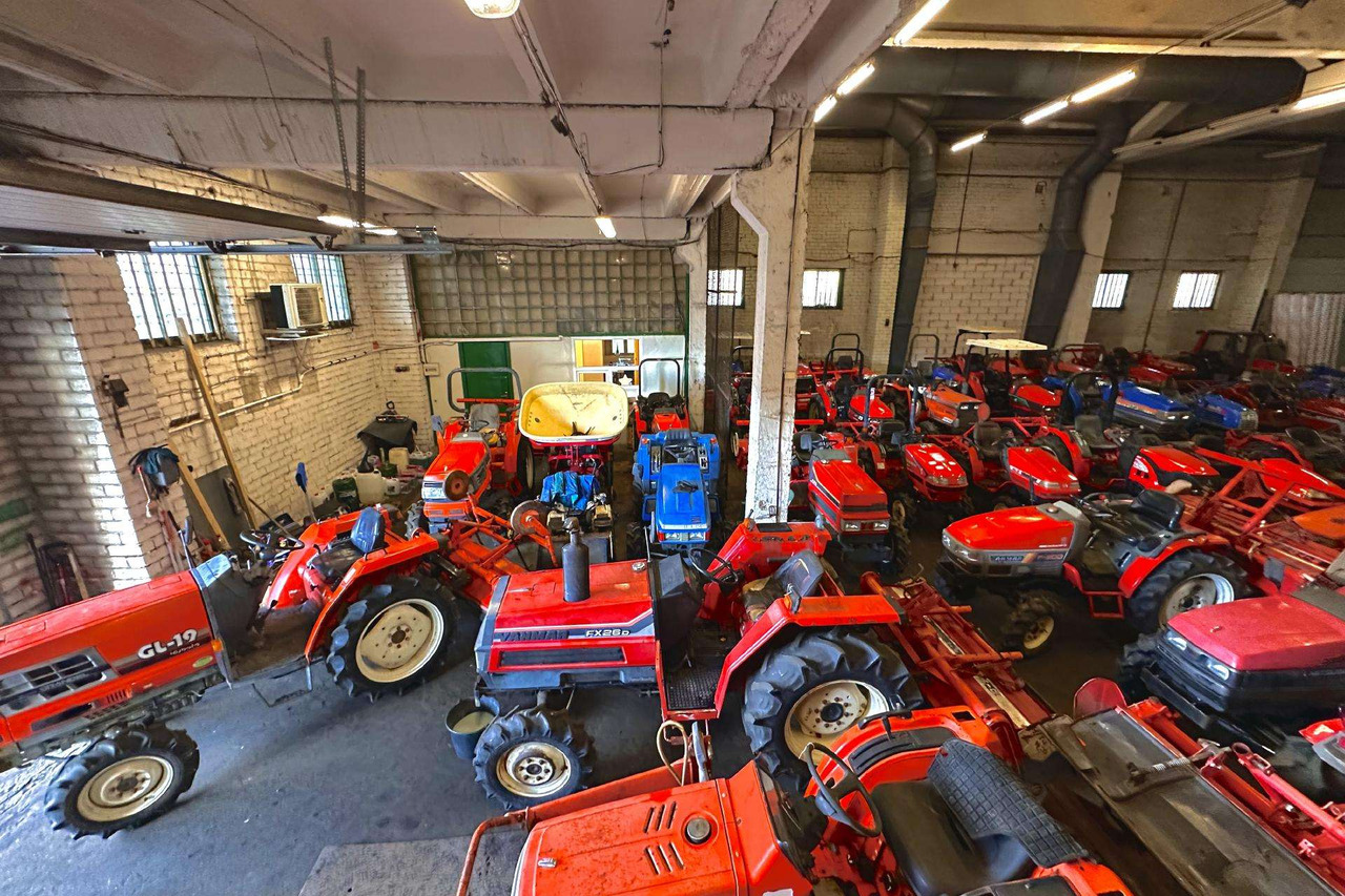 Iseki THS20 - Farm tractor: picture 2 Iseki THS20 - Farm tractor: picture 2