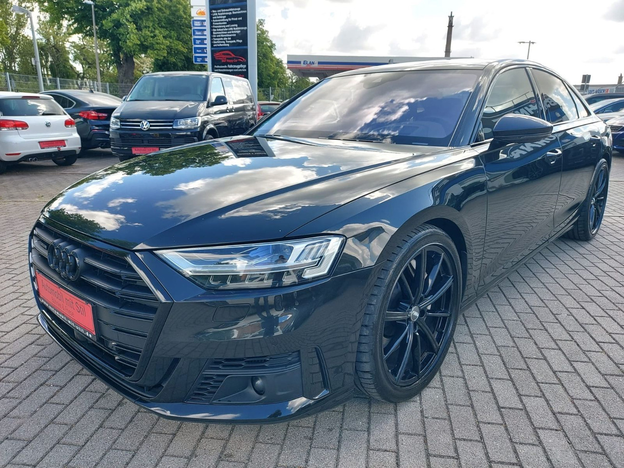 Audi A8 60 TDI quattro LED VOLL HEAD UP B&O VOLL VOL - Sedan: picture 4 Audi A8 60 TDI quattro LED VOLL HEAD UP B&O VOLL VOL - Sedan: picture 4