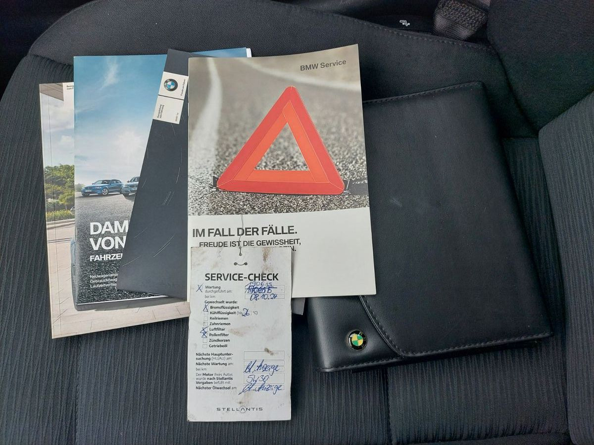 BMW 116 Baureihe 1 Lim. 116d Klima Sitzheizung - Sedan: picture 2 BMW 116 Baureihe 1 Lim. 116d Klima Sitzheizung - Sedan: picture 2