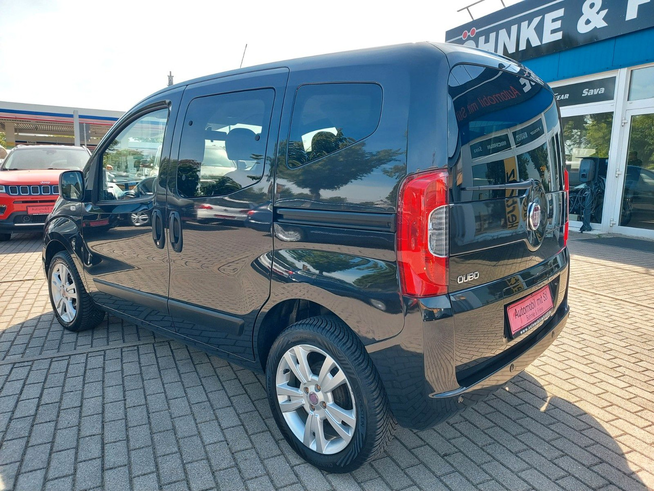 Fiat Qubo Pop 5 Sitze Klima Sitzheizung PDC - Passenger van: picture 5 Fiat Qubo Pop 5 Sitze Klima Sitzheizung PDC - Passenger van: picture 5