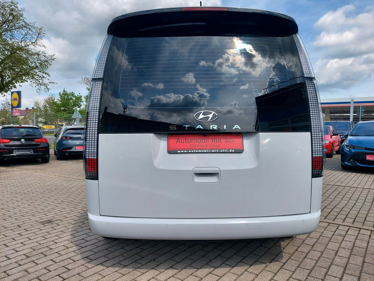 Hyundai Staria Prime 2WD LED NAVI LEDER ACC KAMERA - Passenger van: picture 5 Hyundai Staria Prime 2WD LED NAVI LEDER ACC KAMERA - Passenger van: picture 5