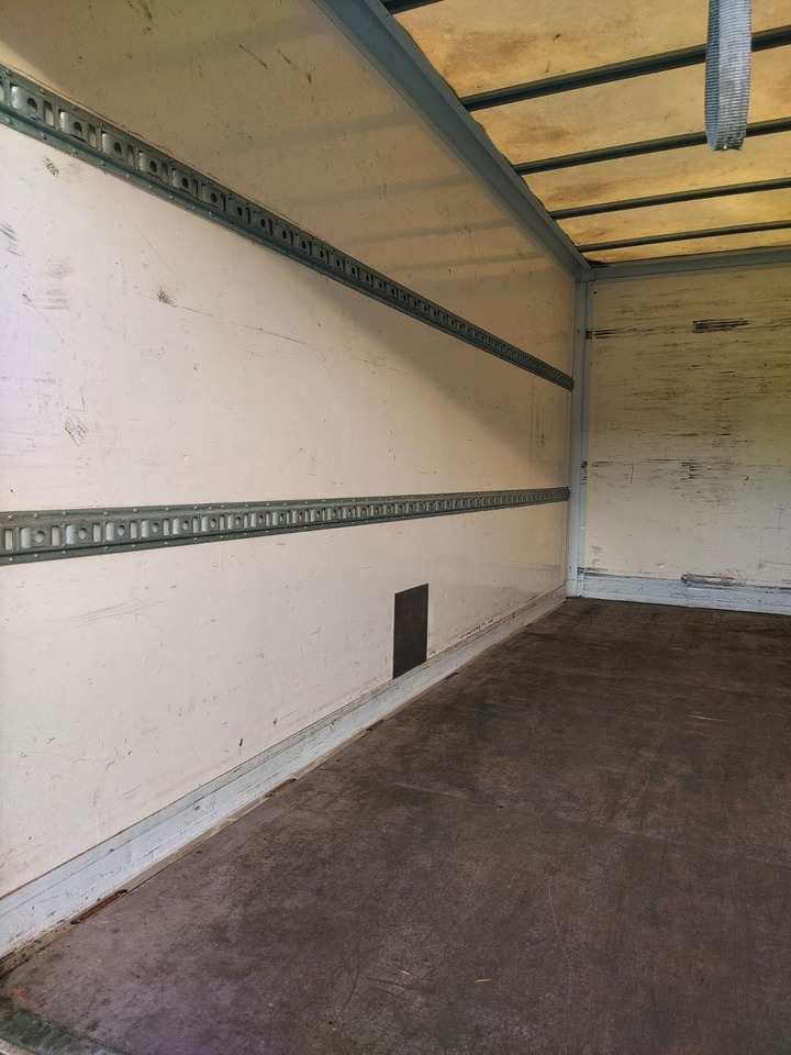 Box van Iveco Daily 35s16 KOFFER LBW KLIMA: picture 12 Box van Iveco Daily 35s16 KOFFER LBW KLIMA: picture 12