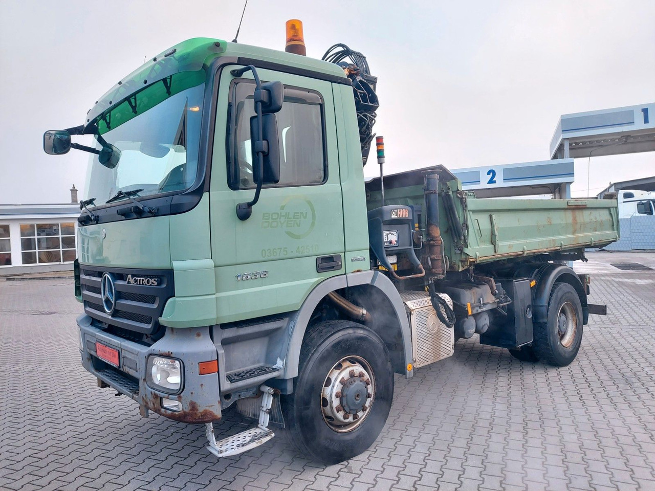 Mercedes-Benz Actros 2/3 6-Zyl.1836 ALLRAD 4x4 Dreiseitk: Kran Mercedes-Benz Actros 2/3 6-Zyl.1836 ALLRAD 4x4 Dreiseitk. Kran - Tipper, Crane truck: picture 4 Mercedes-Benz Actros 2/3 6-Zyl.1836 ALLRAD 4x4 Dreiseitk: Kran Mercedes-Benz Actros 2/3 6-Zyl.1836 ALLRAD 4x4 Dreiseitk. Kran - Tipper, Crane truck: picture 4