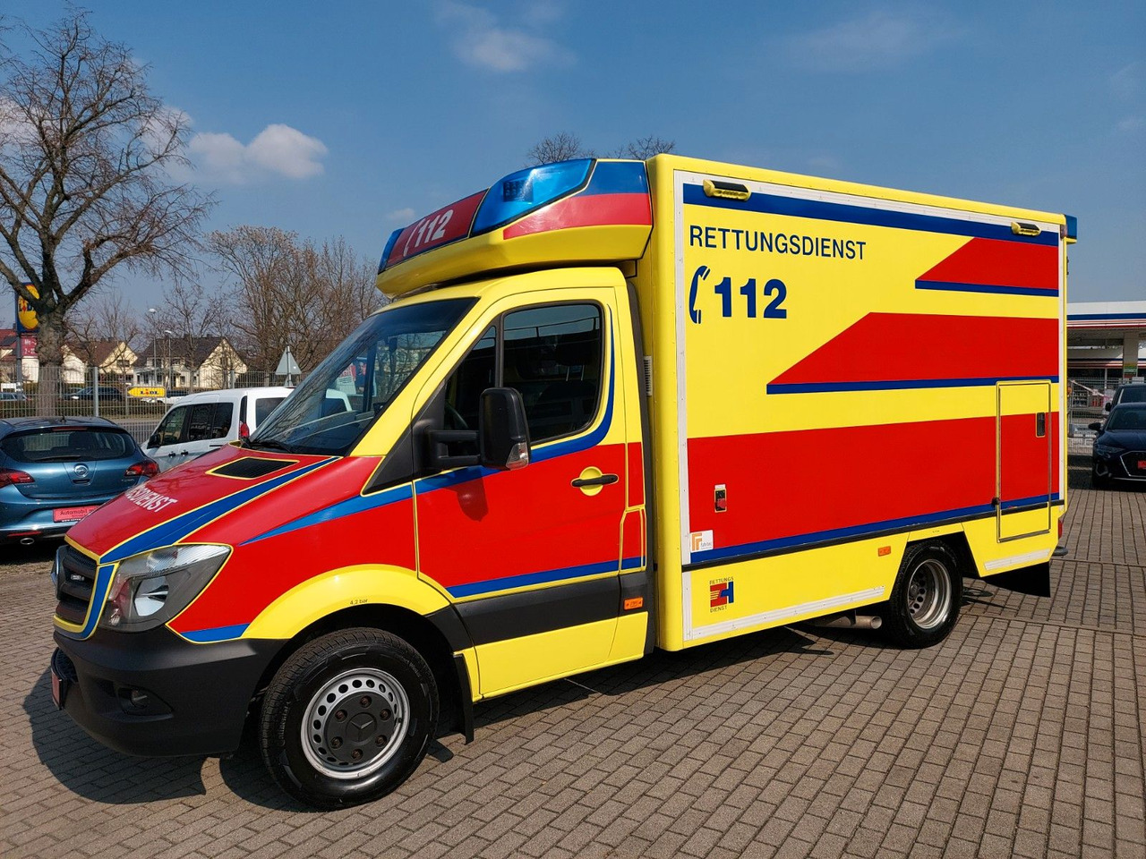 New Ambulance Mercedes-Benz Sprinter II Pritsche 516 Autom. RTW Ambulance: picture 8